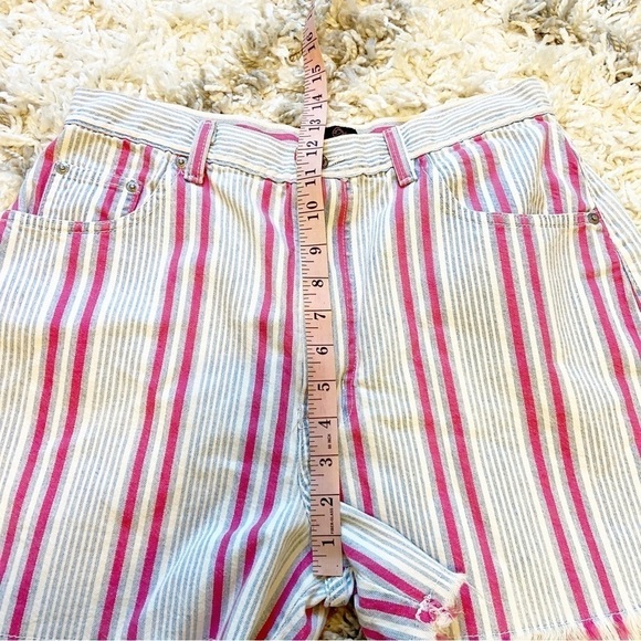 Sasson | Vintage 90’s Y2K Stripped Shorts Size 8/10 - Picture 8 of 8